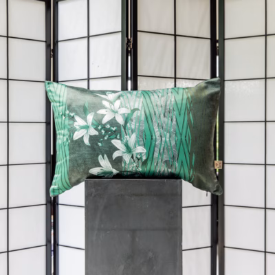 kussen groen bloem grafisch